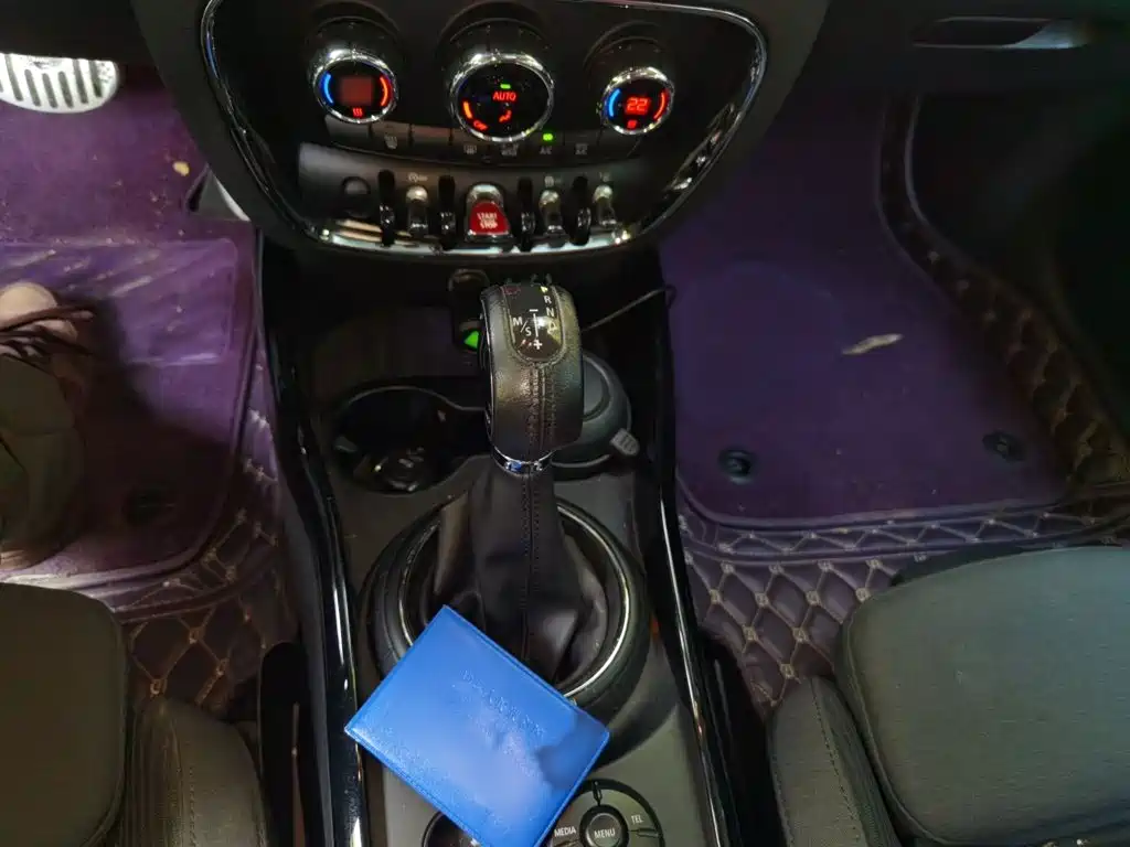 MINI Mini Clubman — миниатюра 7