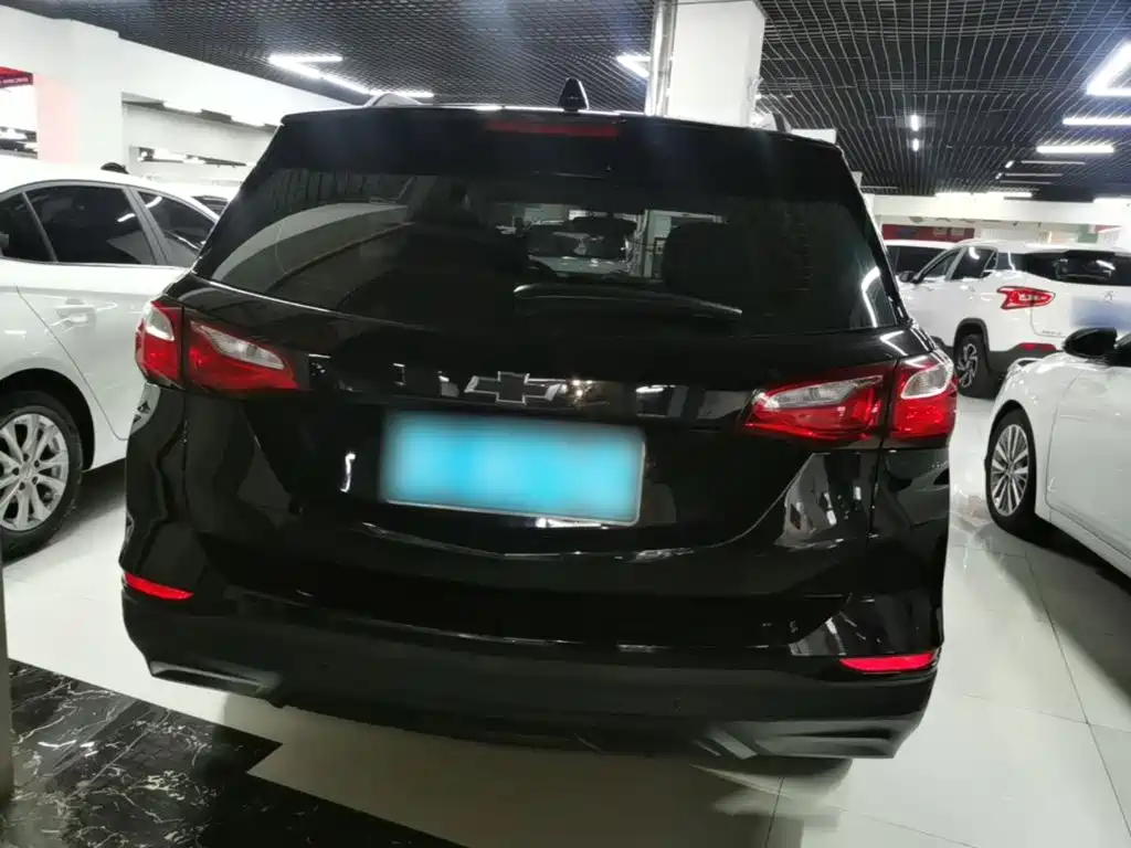 Chevrolet Equinox — миниатюра 6