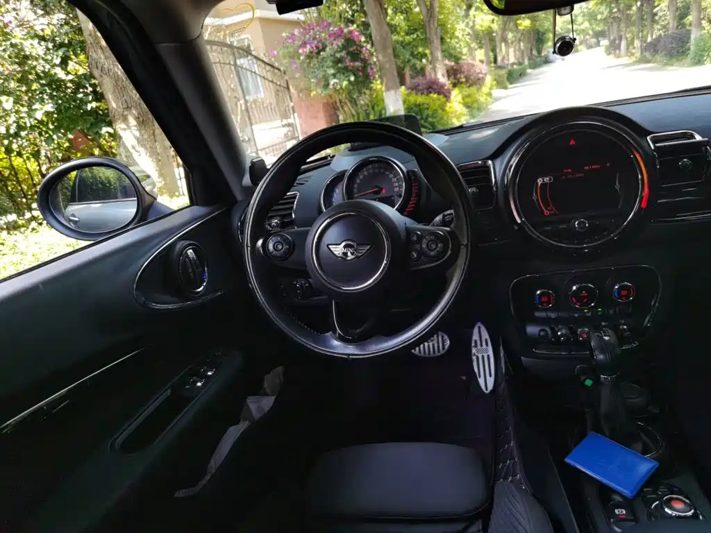 MINI Mini Clubman — миниатюра 3