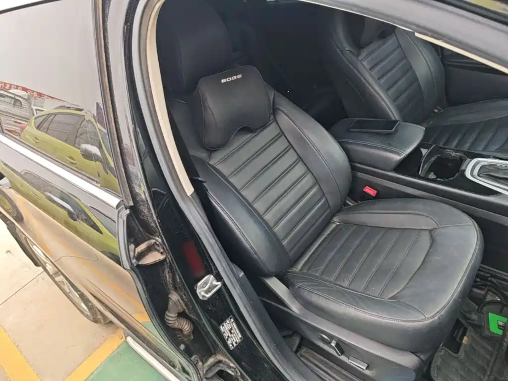 Ford Edge — миниатюра 25