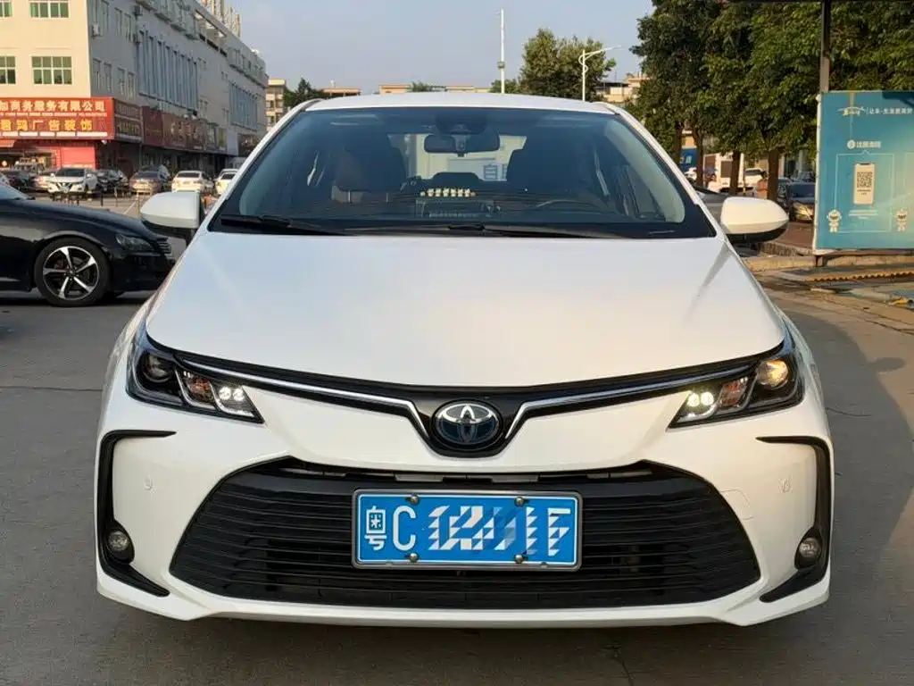 Toyota Corolla — миниатюра 2