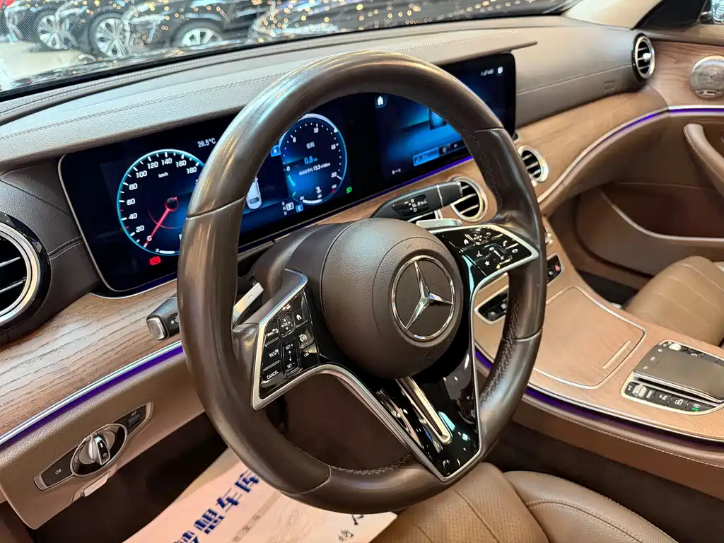 Mercedes-Benz E-Class E 2023 E 300 L Fashion