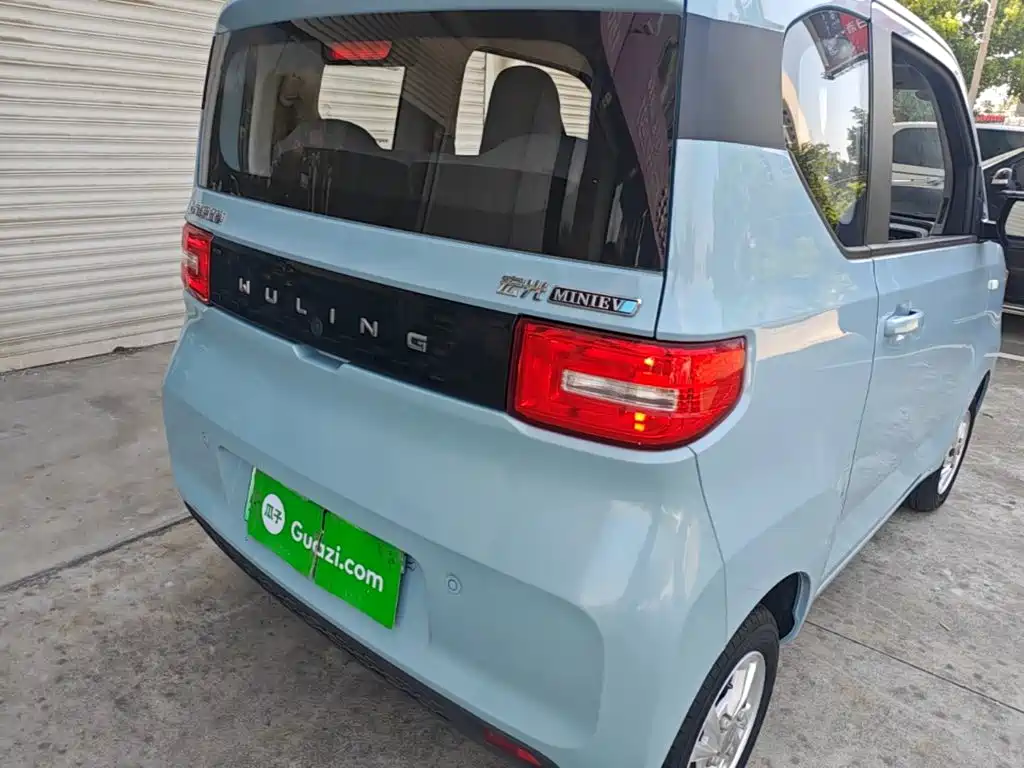 Wuling MINIEV — миниатюра 8