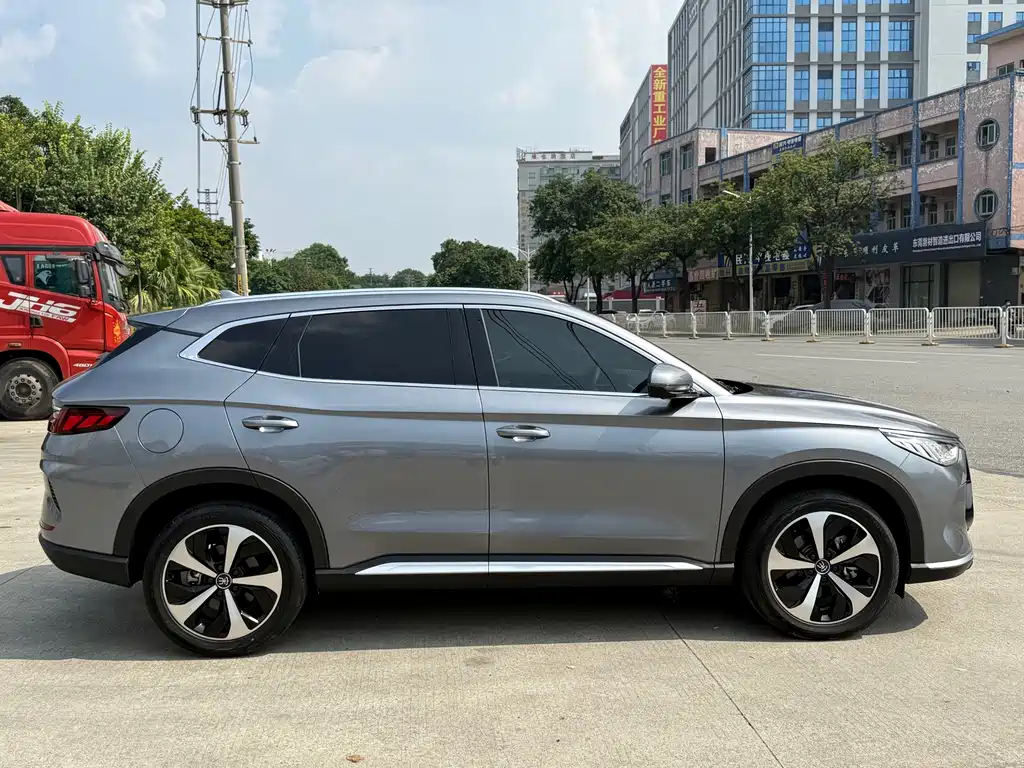 BYD PLUS New Energy — миниатюра 18