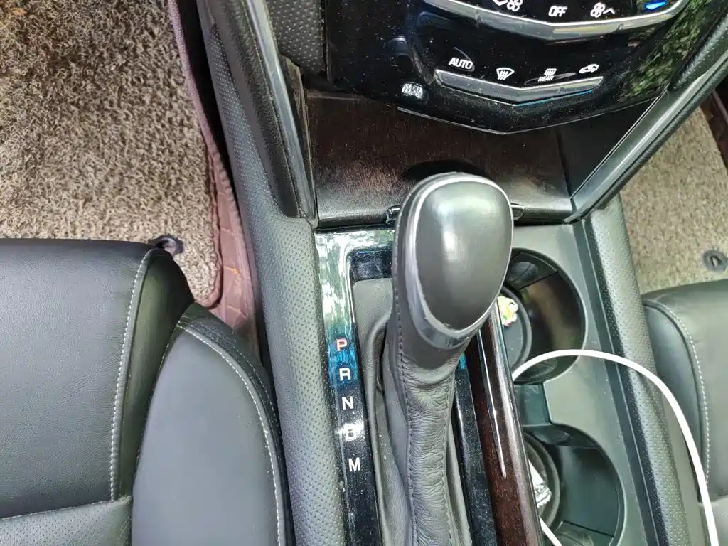 Cadillac XTS — миниатюра 7