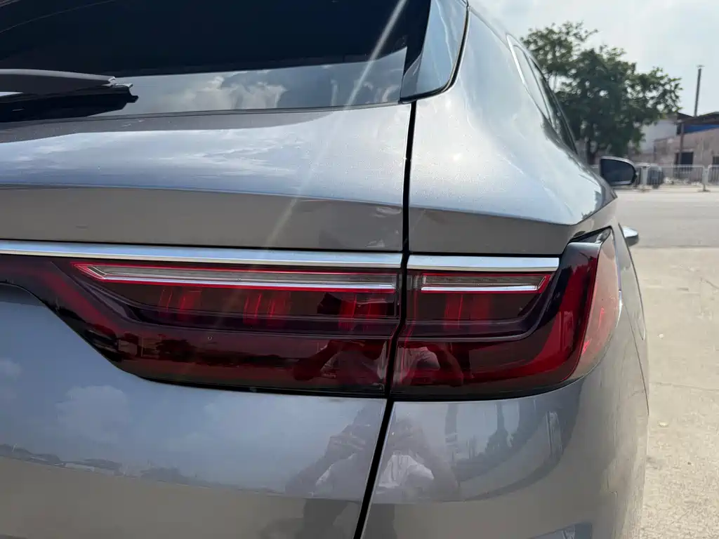 BYD PLUS New Energy — миниатюра 21