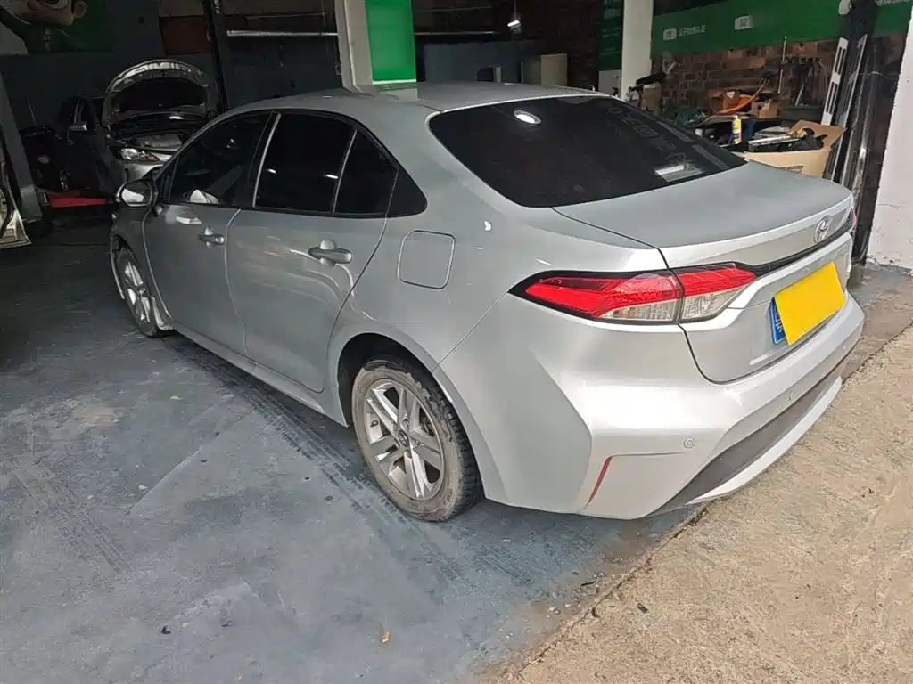 Toyota Corolla Levin 2019 185T CVT Luxury VI
