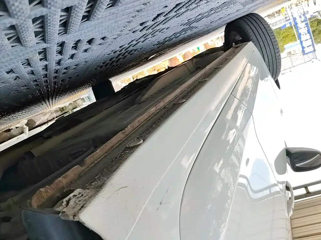 Buick Excelle — миниатюра 22