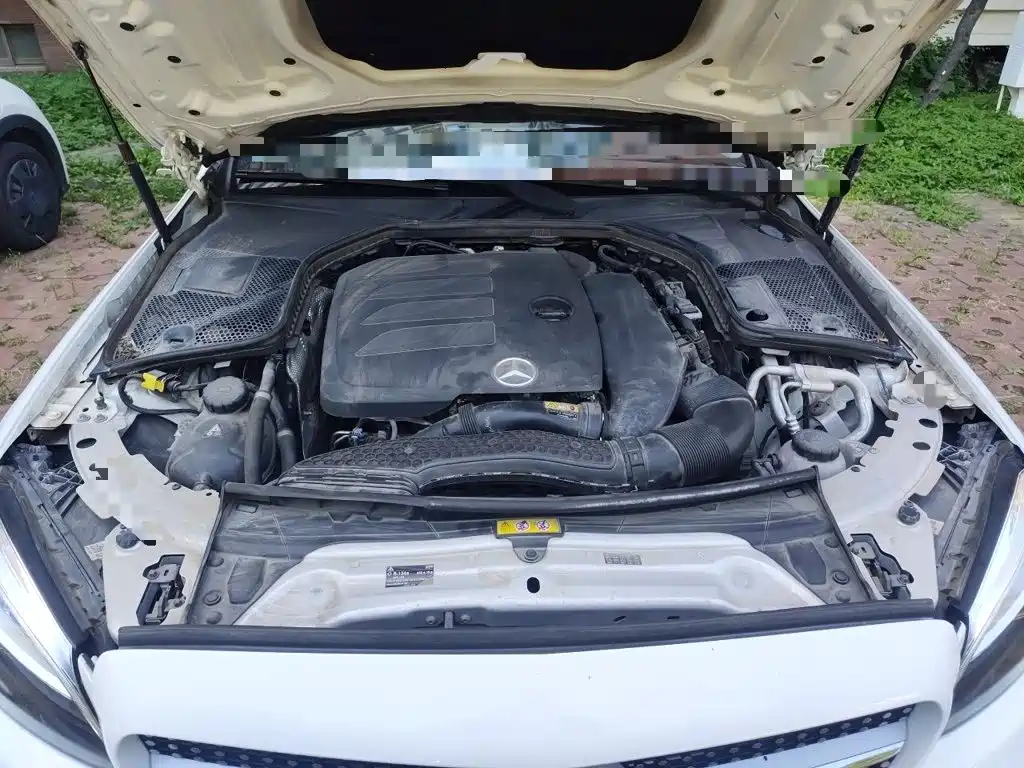 Mercedes-Benz C-Class — миниатюра 16
