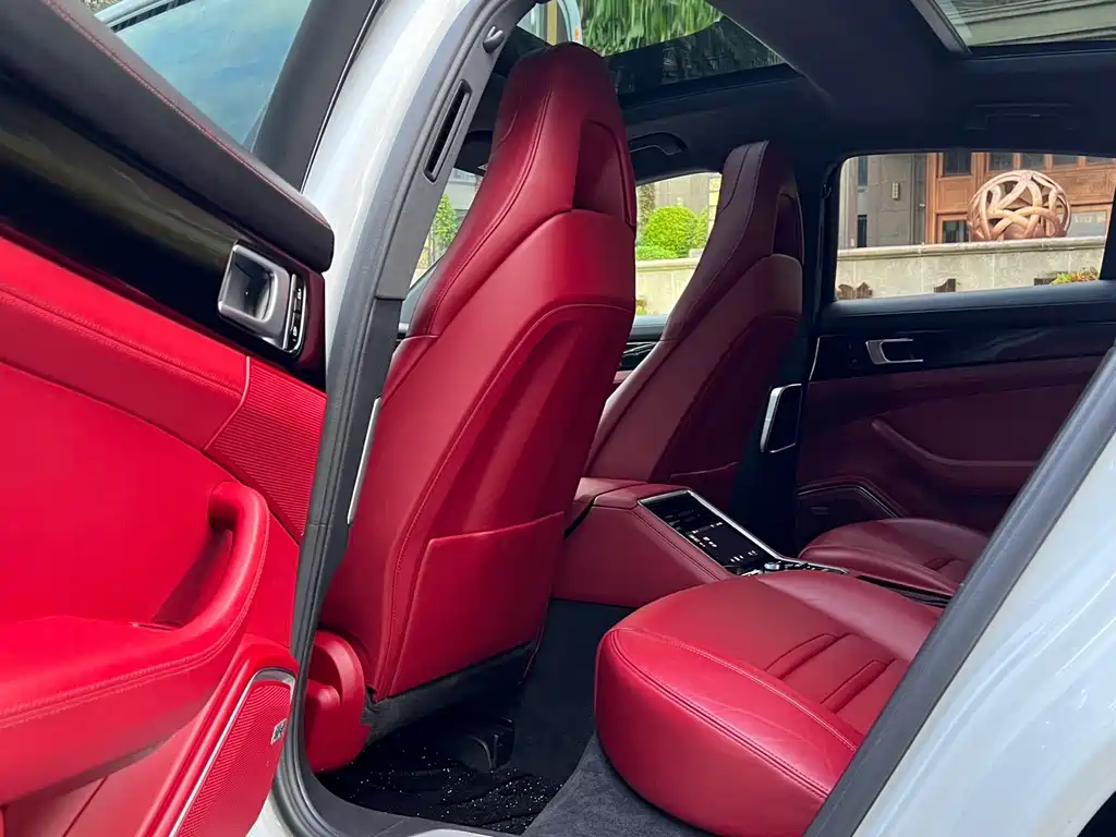 Porsche Panamera — миниатюра 5