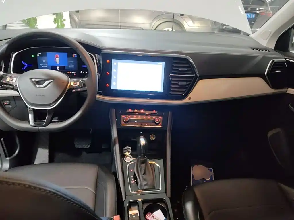 Jetta VS5 — миниатюра 10