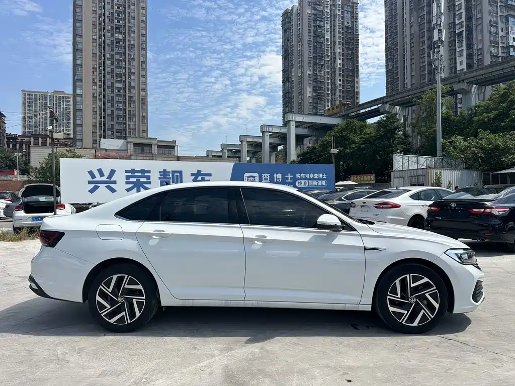 Volkswagen Sagitar — миниатюра 7