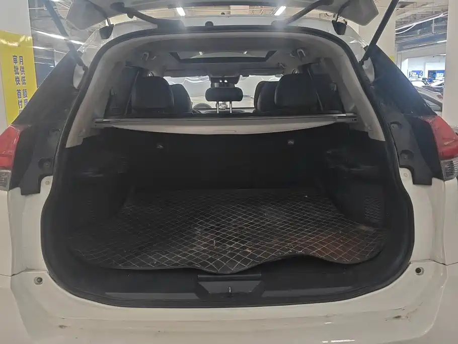 Nissan X-Trail — миниатюра 4
