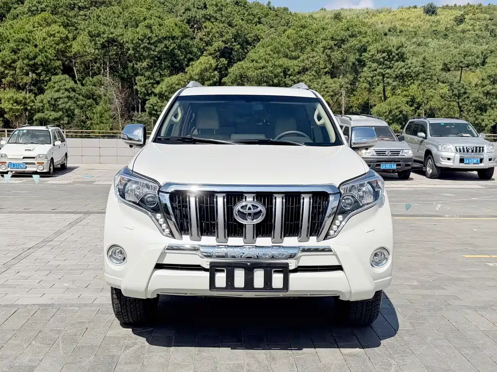 Toyota Prado (Import) — миниатюра 2