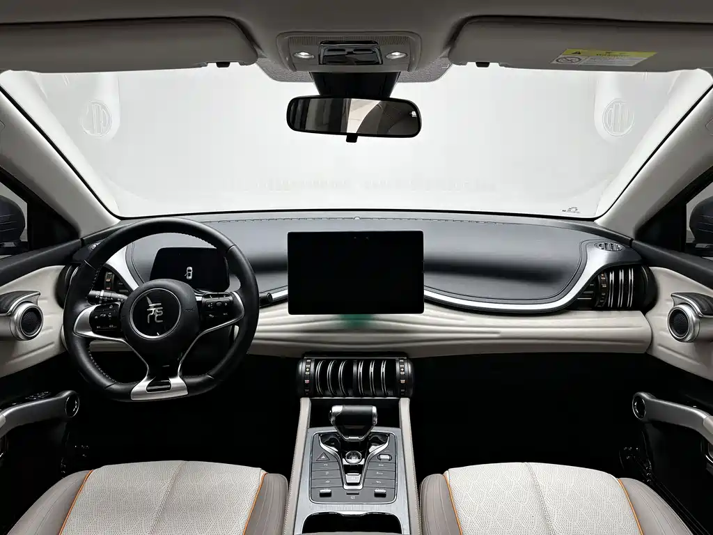 BYD Yuan Plus — миниатюра 12