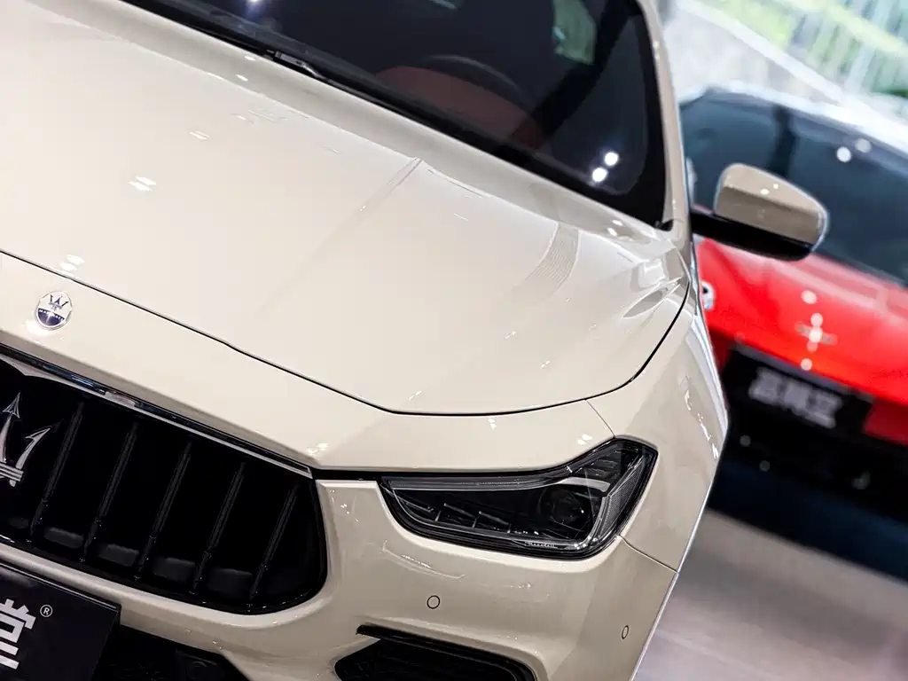 Maserati Ghibli — миниатюра 3