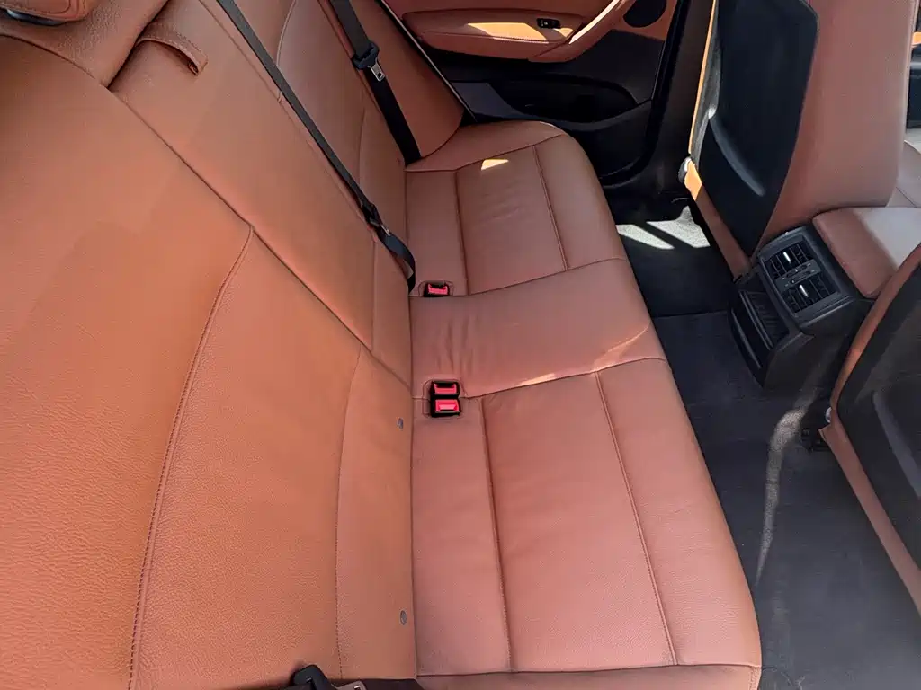 BMW X3 (Import) — миниатюра 7