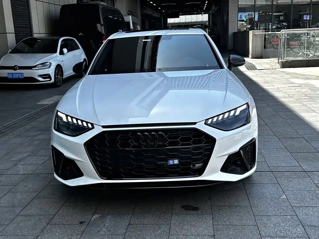 Audi A4L — миниатюра 2