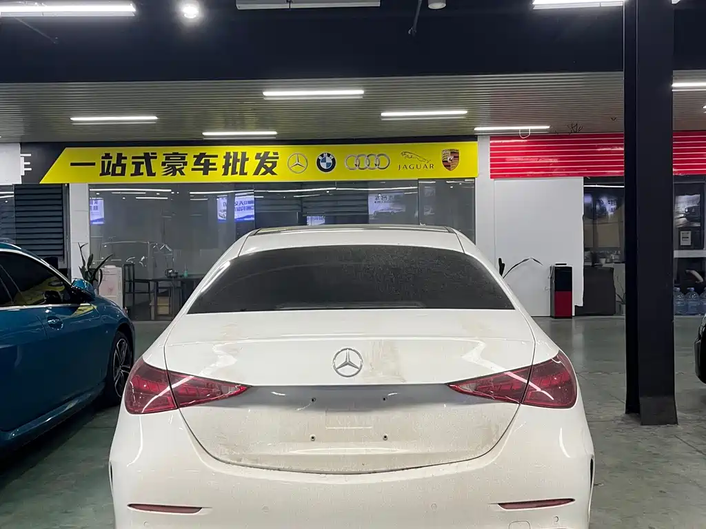 MERCEDES-BENZ C CLASS