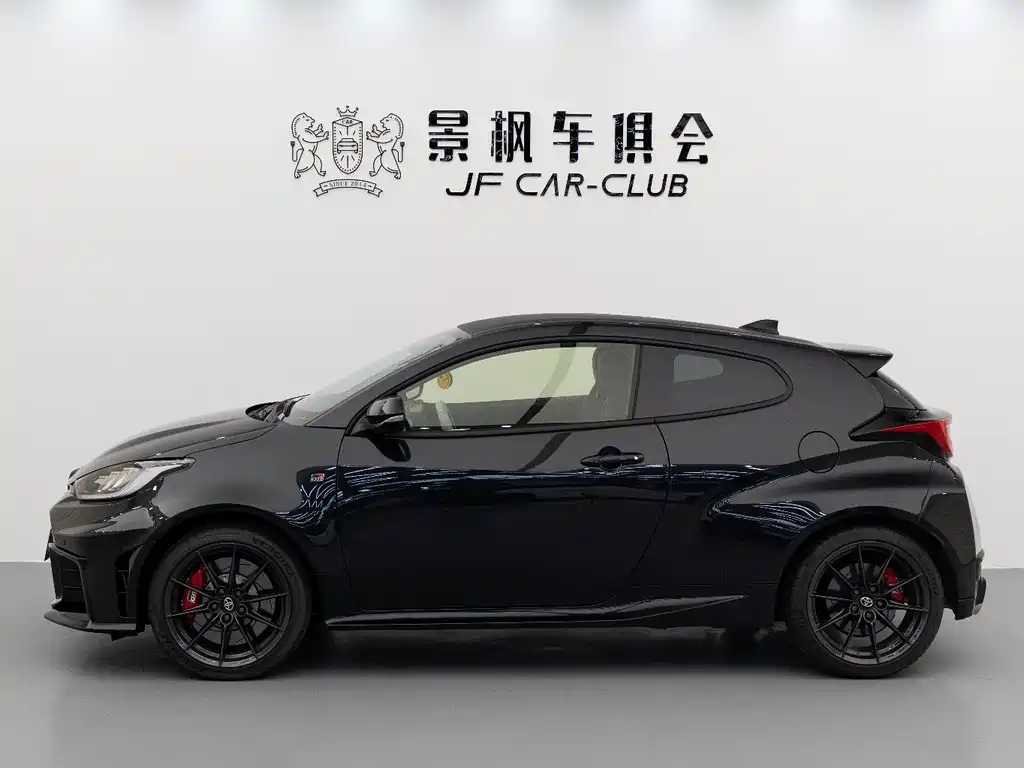 Toyota GR YARIS — миниатюра 8