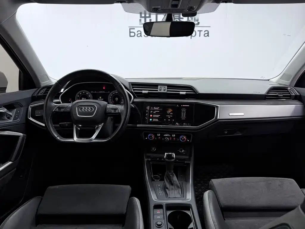 Audi Q3 — миниатюра 8