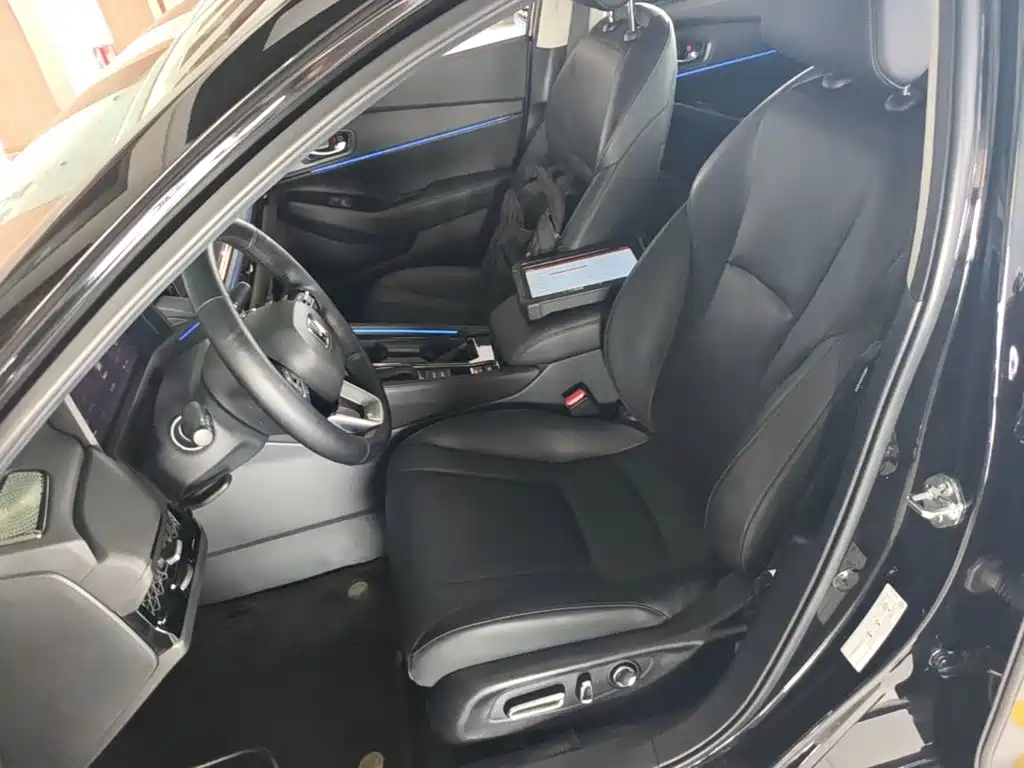 Honda Accord — миниатюра 15