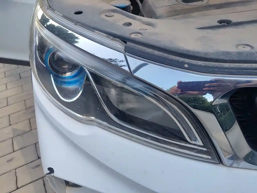 Geely Vision X3 — миниатюра 7