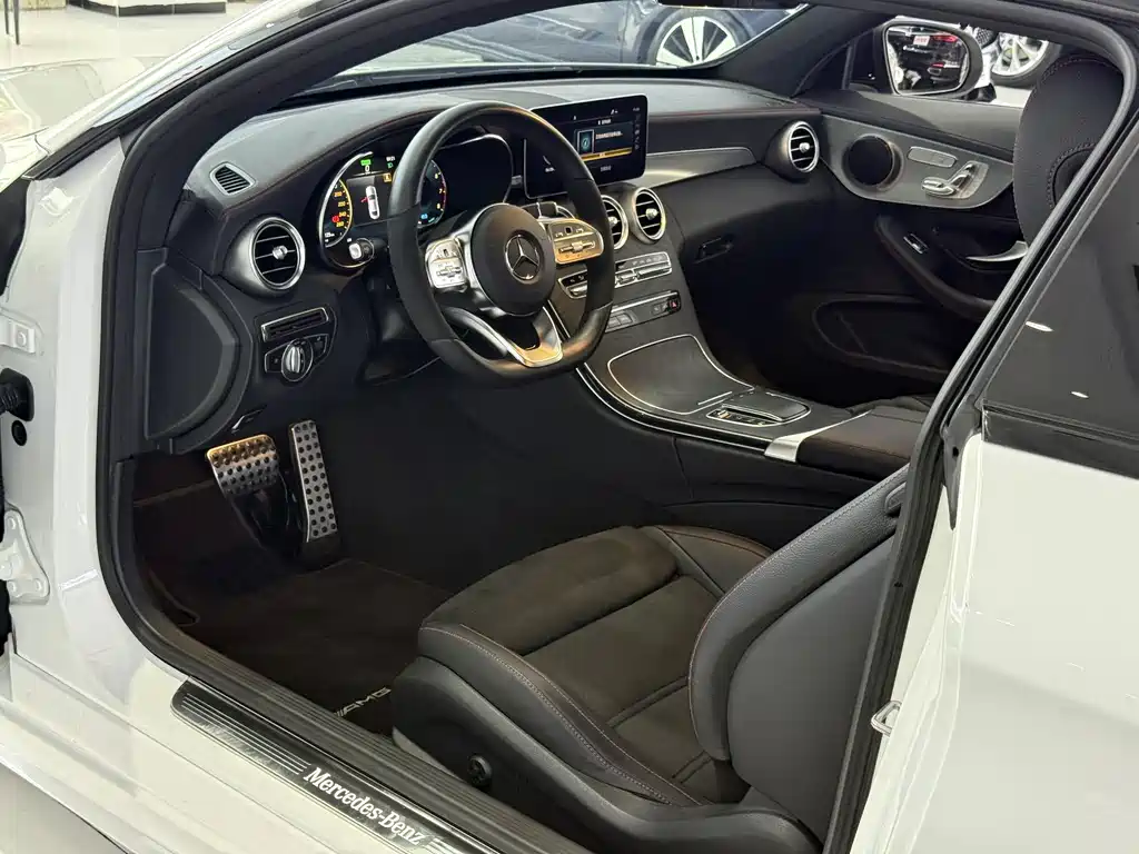 Mercedes-Benz C-Class (Import) — миниатюра 5