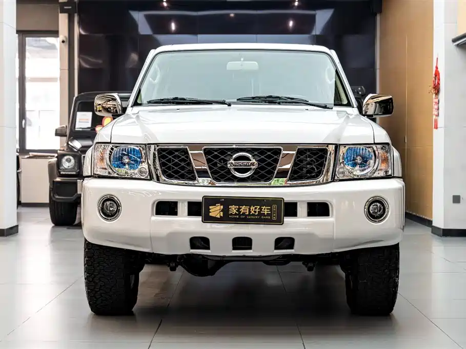 Nissan PatrolY61 Y61 2018 4.8L AT