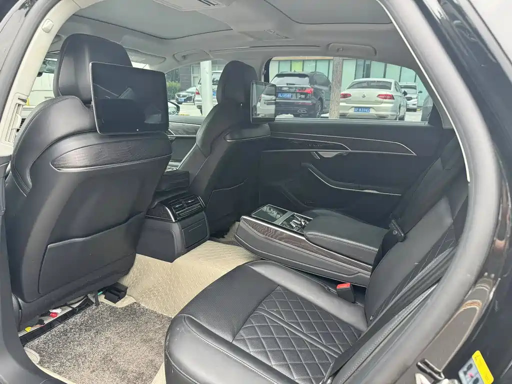Audi A8 2023 A8L 50 TFSI quattro