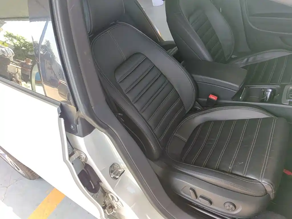 Volkswagen CC — миниатюра 25