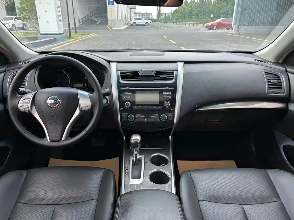 Nissan Altima 2013 2.0L XL Comfort