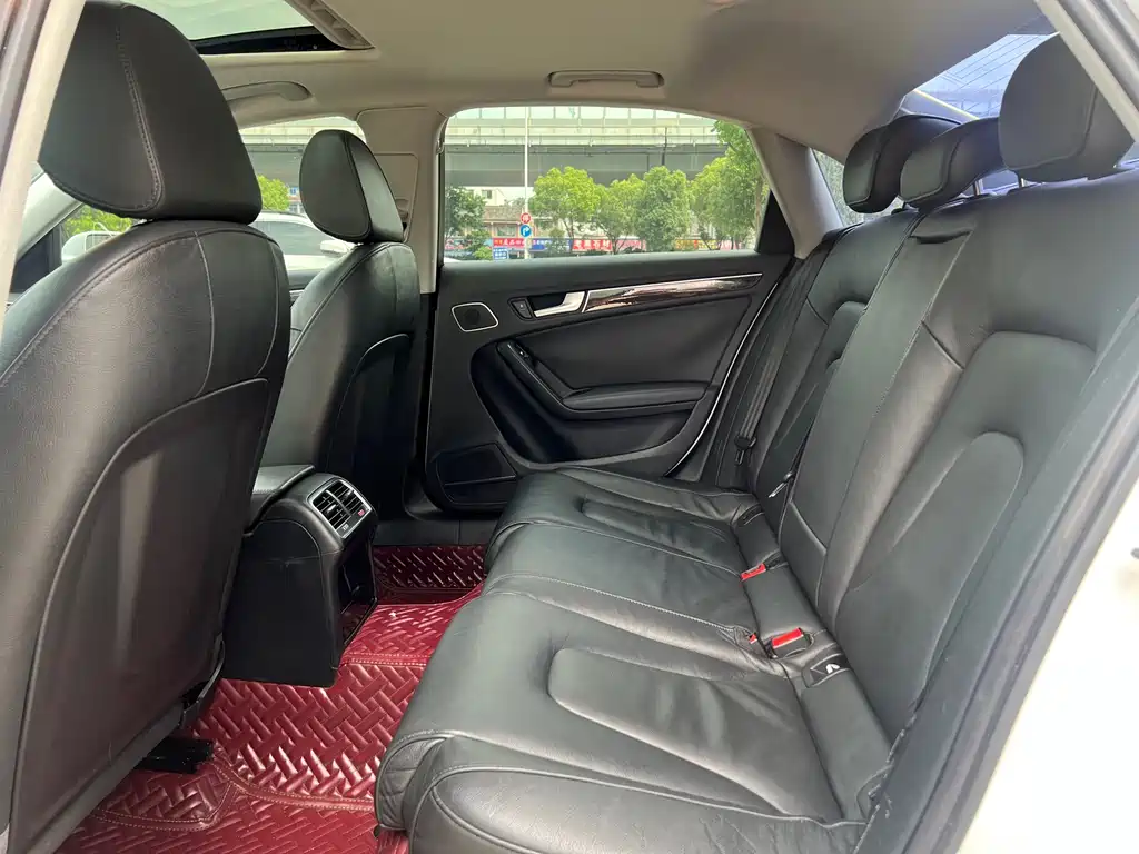 Audi A4L 2013 35 TFSI AT