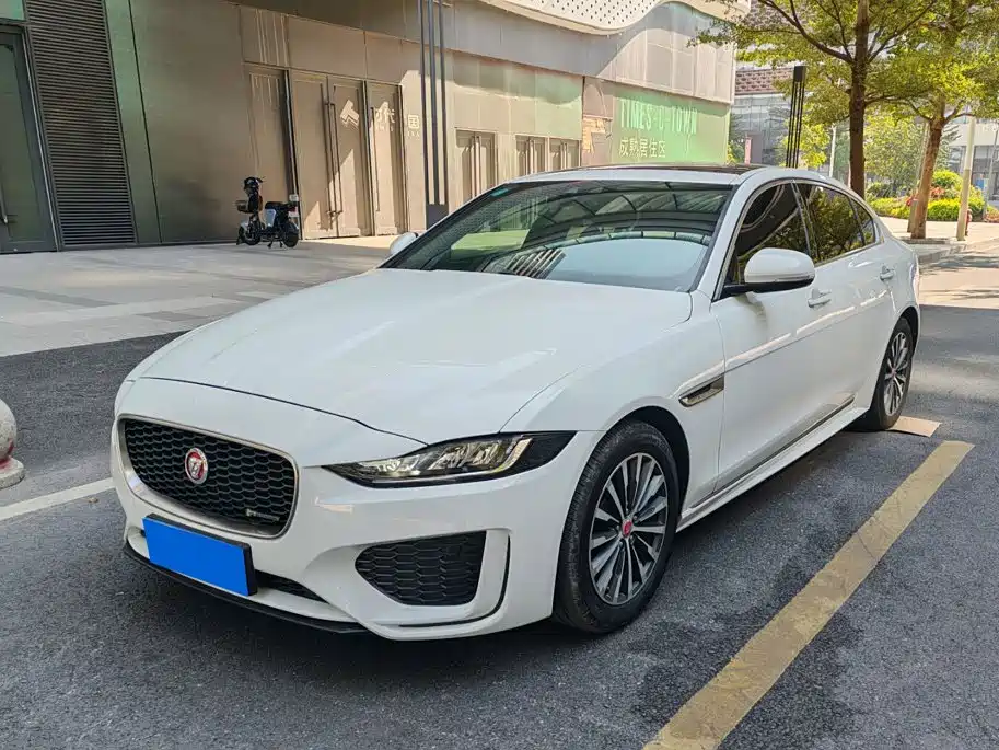 Jaguar XEL