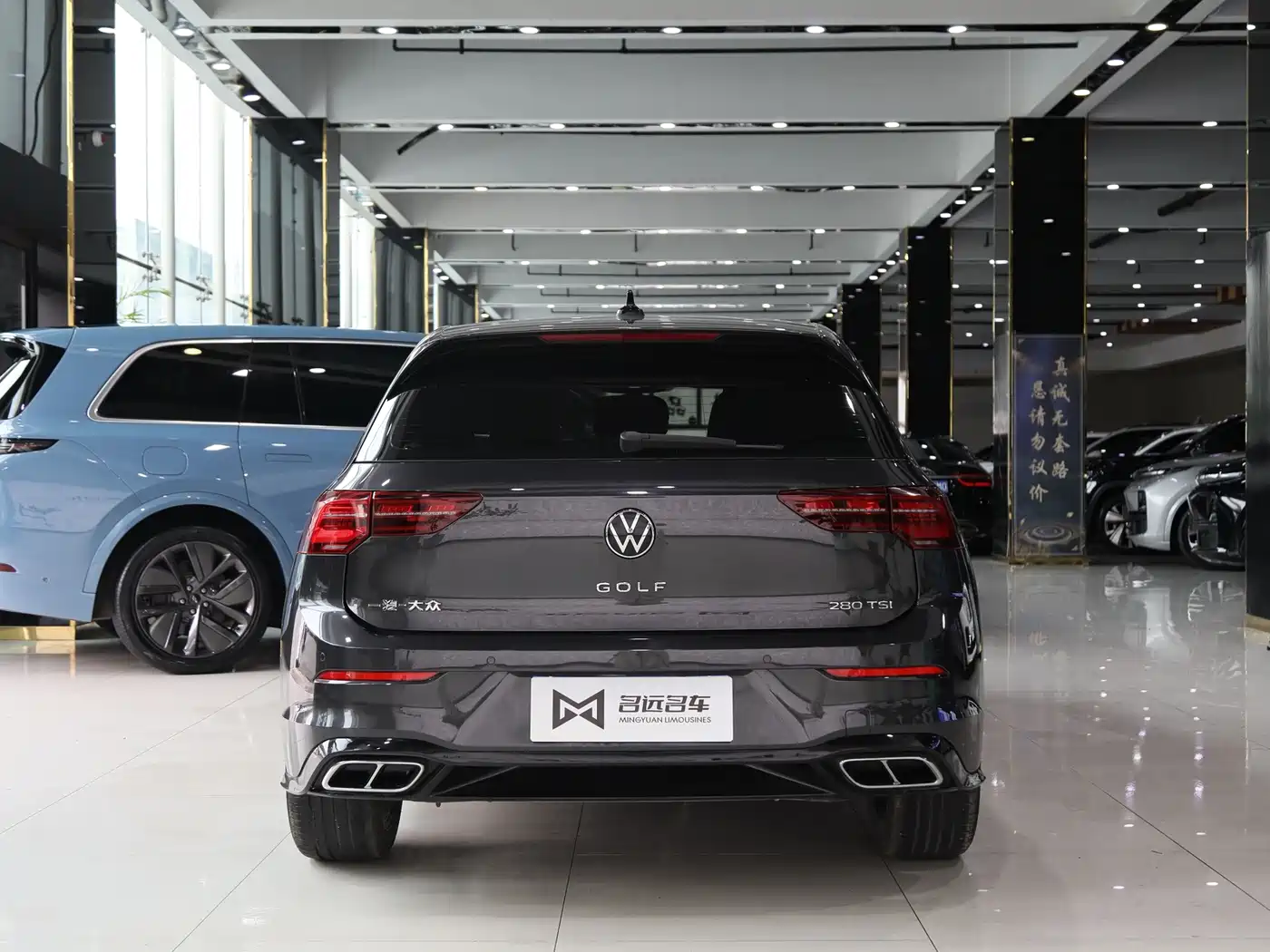 Volkswagen Golf 2023 Черный из Китая, фото 3