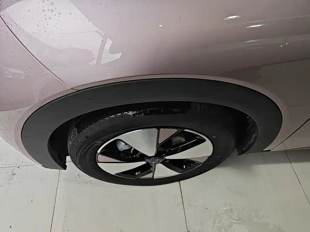 BYD Dolphin — миниатюра 23