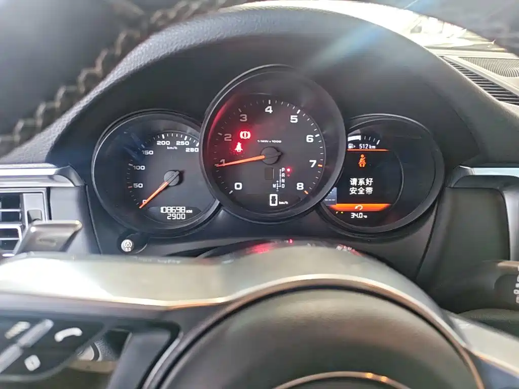 Porsche Macan — миниатюра 12