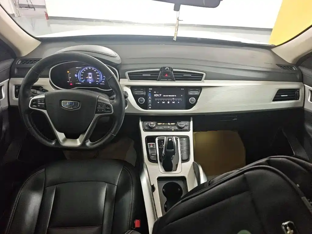 Geely Boyue — миниатюра 10