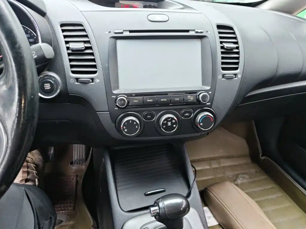 Kia K3 — миниатюра 18