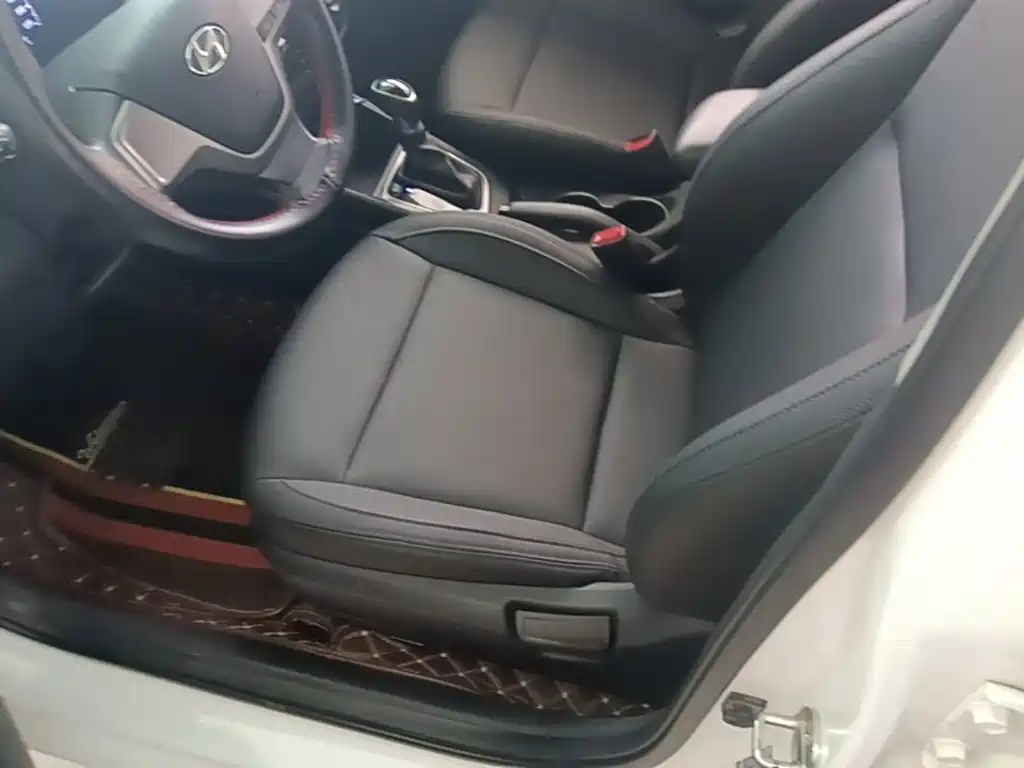 Hyundai Verna — миниатюра 15