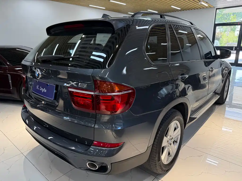 BMW X5 (Import) — миниатюра 17