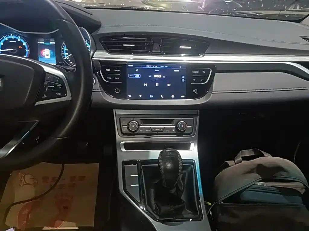Geely Emgrand — миниатюра 13