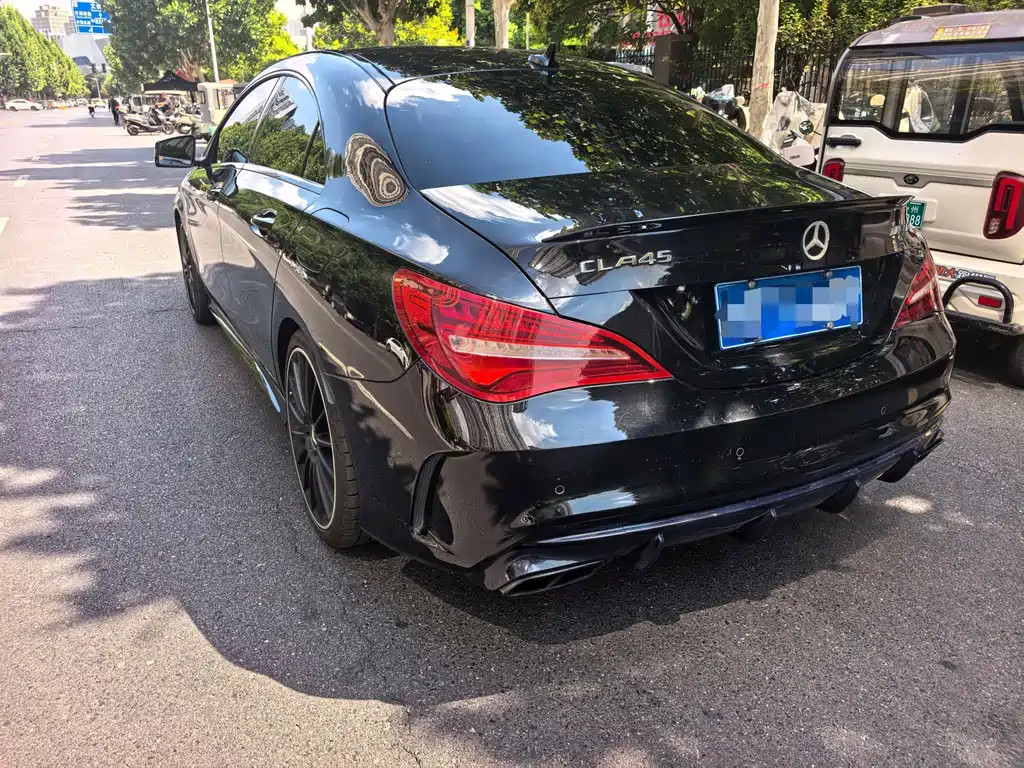 Mercedes-Benz CLA AMG — миниатюра 7