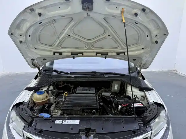 Skoda Rapid — миниатюра 15