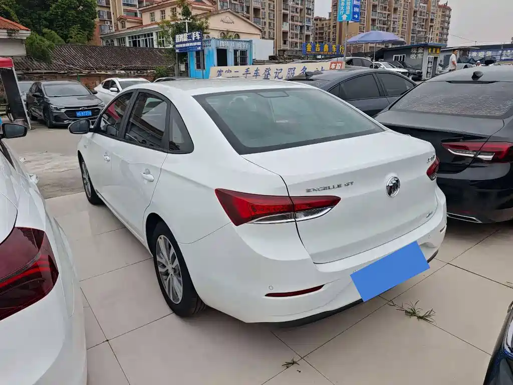 Buick Excelle — миниатюра 14