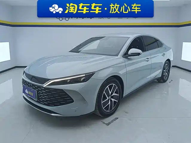 2025 BYD Qin