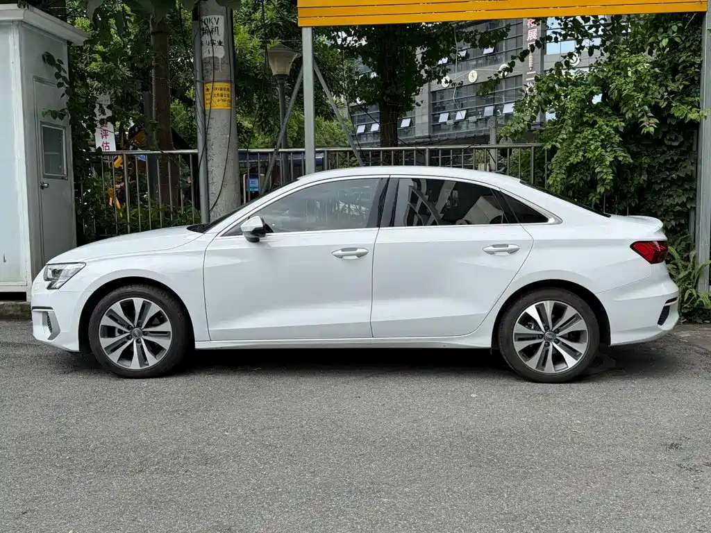 Audi A3 — миниатюра 3