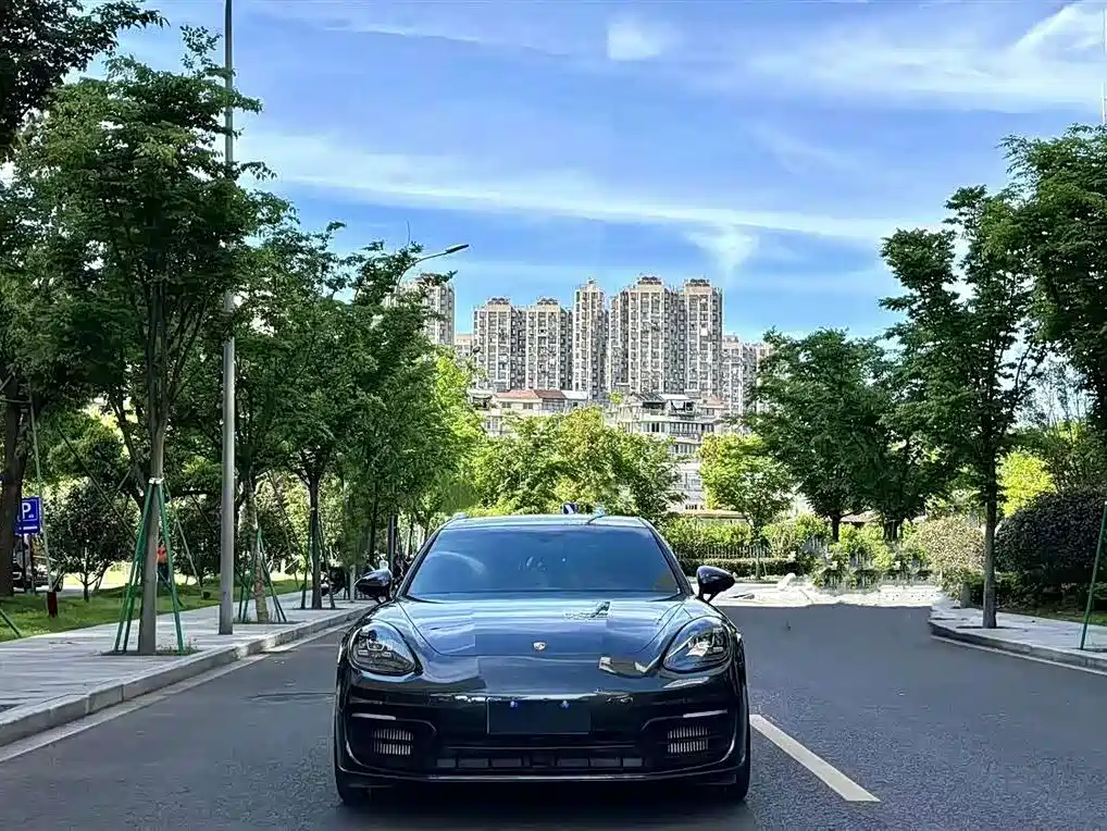 Porsche Panamera — миниатюра 3