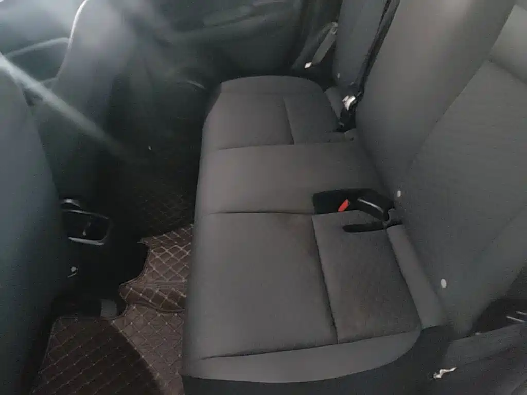 Honda Fit — миниатюра 17