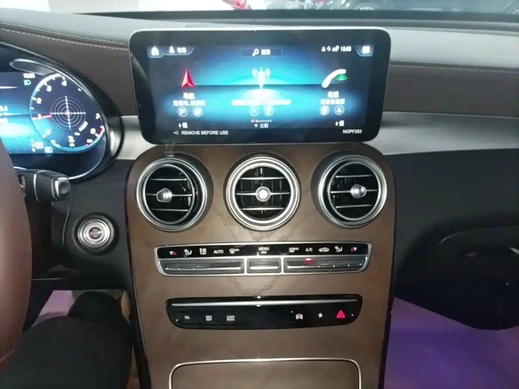 Mercedes-Benz GLC — миниатюра 13